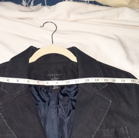 Attention Plus Size Ladies Blazer - Picture 7 of 8